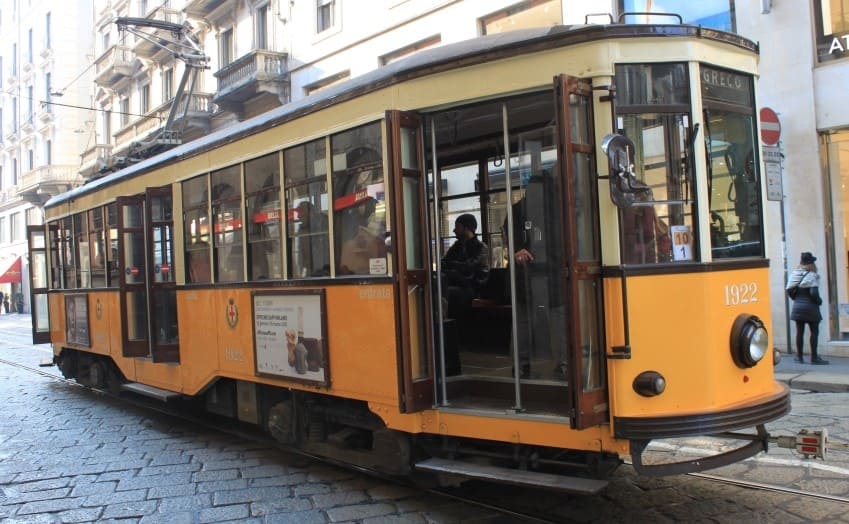 Sistema de transporte em Milão.