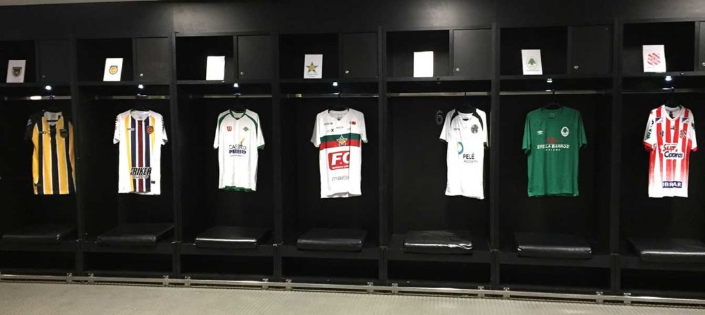 Tour no Maracanã: camisas dos clubes cariocas