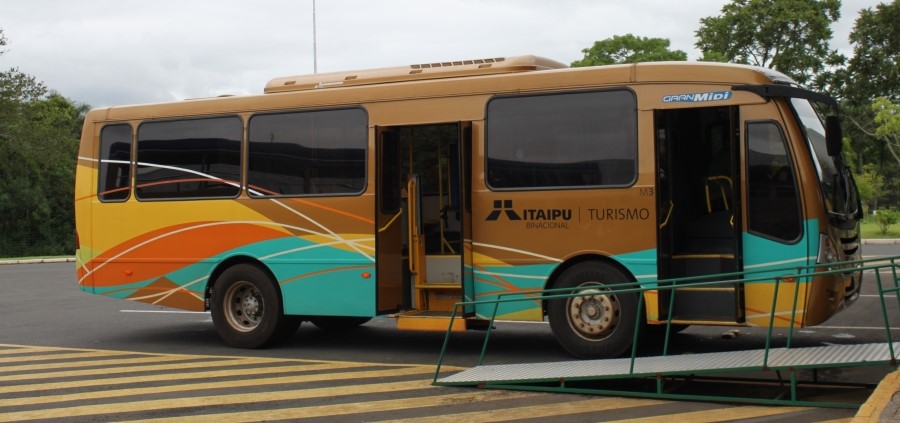 Tour guiada à Usina de Itaipu em Foz do Iguaçu