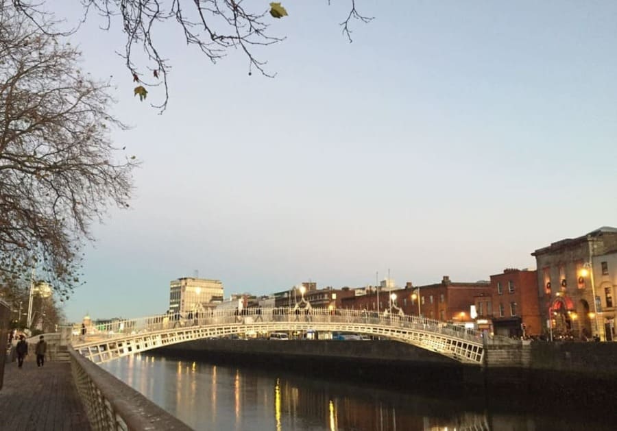 Ponte The Ha’penny em Dublin