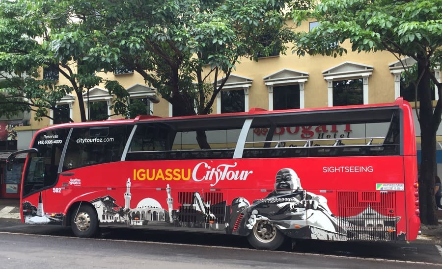 Sightseeing bus during a city tour in Foz do Iguaçu